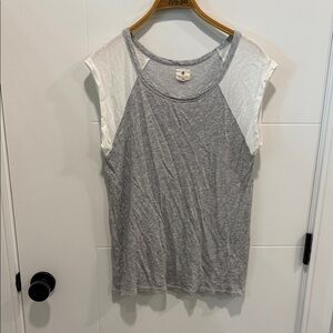 Sundry Heather Gray and White Short Sleeve Tee size 1